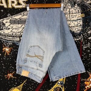 LEI Juniors Flare Leg Jeans Light Wash Denim Y2K Pink Waistband Size 13 Long
